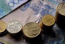 Из-за низкой зарплаты в ЗКО уволились 14% госслужащих