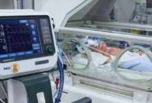 Новорожденный с коронавирусом находится на ИВЛ в Алматы