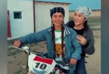 Девушка-пастух из СКО стала звездой Казнета