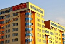 Казахстанцы беднеют, ажиотаж с пенсиями спадает: эксперт прогнозирует снижение цен на жилье