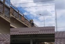 В Караганде мужчина пытался спрыгнуть с моста