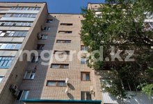 В Уральске раскрыли подробности гибели сорвавшегося с крыши рабочего