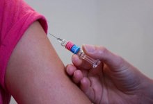 В Алматы 72 тысячи человек привили от КВИ на дому