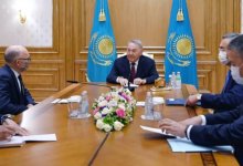 Нурсултан Назарбаев и Роберт Флойд обменялись мнениями о текущей ситуации в сфере обеспечения международной безопасности