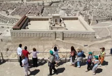 Туристическим группам разрешат въезд в Израиль