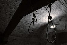 Директора школы нашли повешенным в Алматинской области