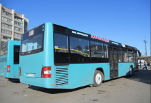 Драка в автобусе: кондуктор разбил нос подростку в Караганде