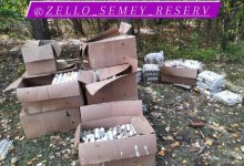 Сотни протухших яиц обнаружили жители Семея в восточной части города