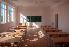 Директора школы на западе Казахстана наказали за поборы среди учителей