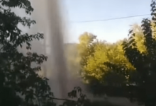 Трубу с горячей водой прорвало в Петропавловске