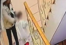 Астанчанка отобрала смартфон у двухлетнего ребенка