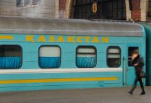 Проводник обчистил спящего пассажира в поезде на Уральск