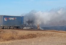 Фура с углем сгорела на заправке в Западно-Казахстанской области