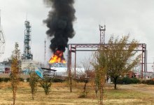В Жамбыле горит газоперерабатывающий завод