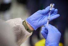 От коронавируса вакцинировалось более половины населения Земли