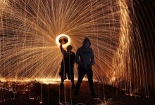 Подростки запустили фейерверк с крыши пассажирского автобуса в Алматы