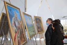 Открытие выставки картин Нуржана Карымсакова «Сын Великой степи»