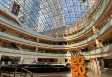 В ТРЦ Нур-Султана 19-летний парень спрыгнул со второго этажа в фонтан