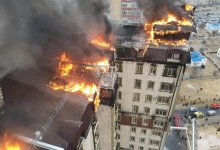 Новый жилой комплекс горит в Актау (видео)