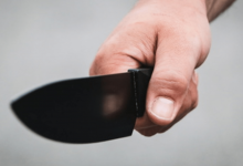 Кровавая свадьба: один из гостей ударом в сердце зарезал другого в Алматинской области