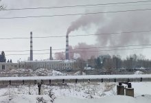 Густой розовый дым напугал жителей Усть-Каменогорска