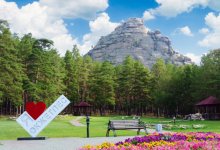 Cреди вакцинированных пенсионеров Нур-Султана разыграют путевки в санатории