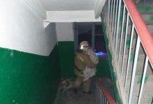 В Экибастузе женщина с внуком чуть не погибли в пожаре из-за сигаретного окурка