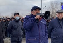 Аким Мангистауской области Ногаев встретился с жителями Жанаозена