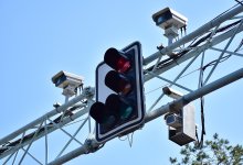 Битые светофоры и дорожные знаки: в Алматы идут ремонтные работы