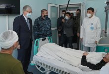 Алматинская трагедия: Токаев пообщался с пострадавшими