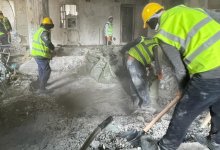 Специалисты очищают акимат Алматы после пожара. Вход туда запрещен