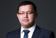 Худайбергенов прокомментировал перечисления зарплат госслужащих в фонд "Қазақстан халқына"