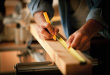 Полиция Алматы ищет жертв мебельной компании