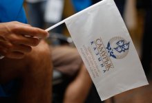 Сотрудники "Самрук-Казына" требуют отменить массовое увольнение в фонде