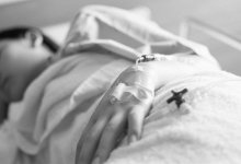 "Ваша жена в морге, забирайте". В СКО роженица умерла при странных обстоятельствах