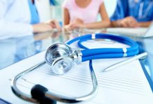 «Бесплатно только по телевизору?»: 15-летняя казахстанка столкнулась с трудностями по медстраховке