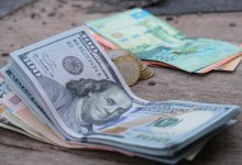 В Казахстане резко снизился курс доллара