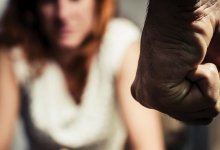 Алматинку избил бывший парень из-за ее отказа возвращаться к нему