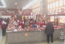 Торговцы оптовки в Алматы возмущены, что их заставляют брать товар у «своих»