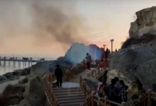 Скальная тропа в Актау загорелась на одном из участков