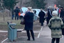 Алматинец прыгнул на капот авто в надежде остановить "трезвого водителя"