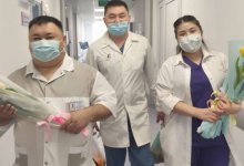 Неизвестный ежегодно шлет цветы к 8 Марта пациенткам онкоцентра в ВКО