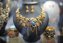 За привезенные из Турции украшения казахстанцев может ждать ответственность