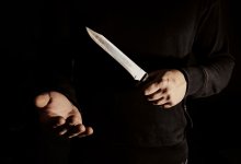 Пожилую женщину нашли зарезанной в собственном доме в ЗКО