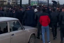 Зачем бегут? Казахстанцев возмутило видео "штурма" спецЦОНа