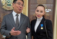 Баян Алагузова получила государственную награду