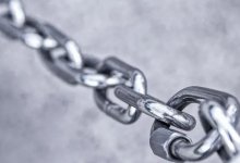 Приковал цепью: мужчина "оберегал" супругу в Костанайской области