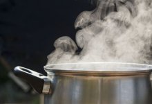 Облил кипятком и не разрешал вызывать скорую: многодетная мать стала жертвой мужа-тирана в Актобе