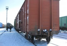 Восемь вагонов с зерном и один с сахаром не пропустили из России в Казахстан