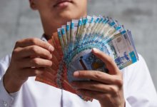 Житель Актобе украл у своей компании 32 миллиона тенге и проиграл на ставках